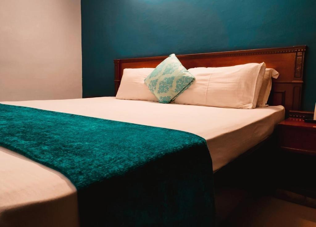 Hotel Geo Bengaluru Kültér fotó